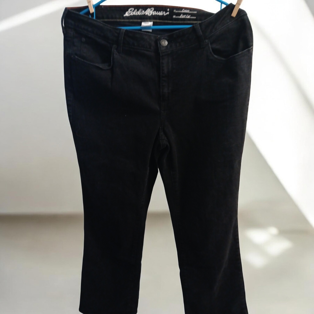 Eddie Bauer Women's Cropped Black Jeans